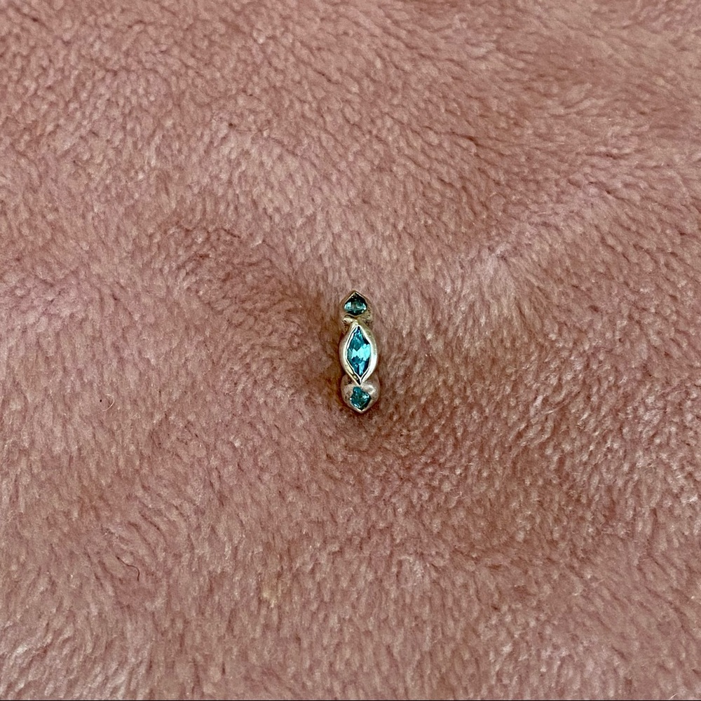 Small blue crystals spacer charm